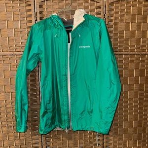 Small Green Patagonia Windbreaker